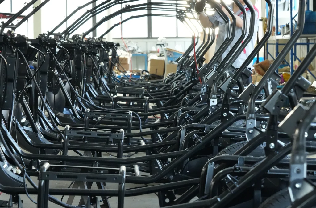 VIGROUS adult electric scooter assembly line and manufacturing factory